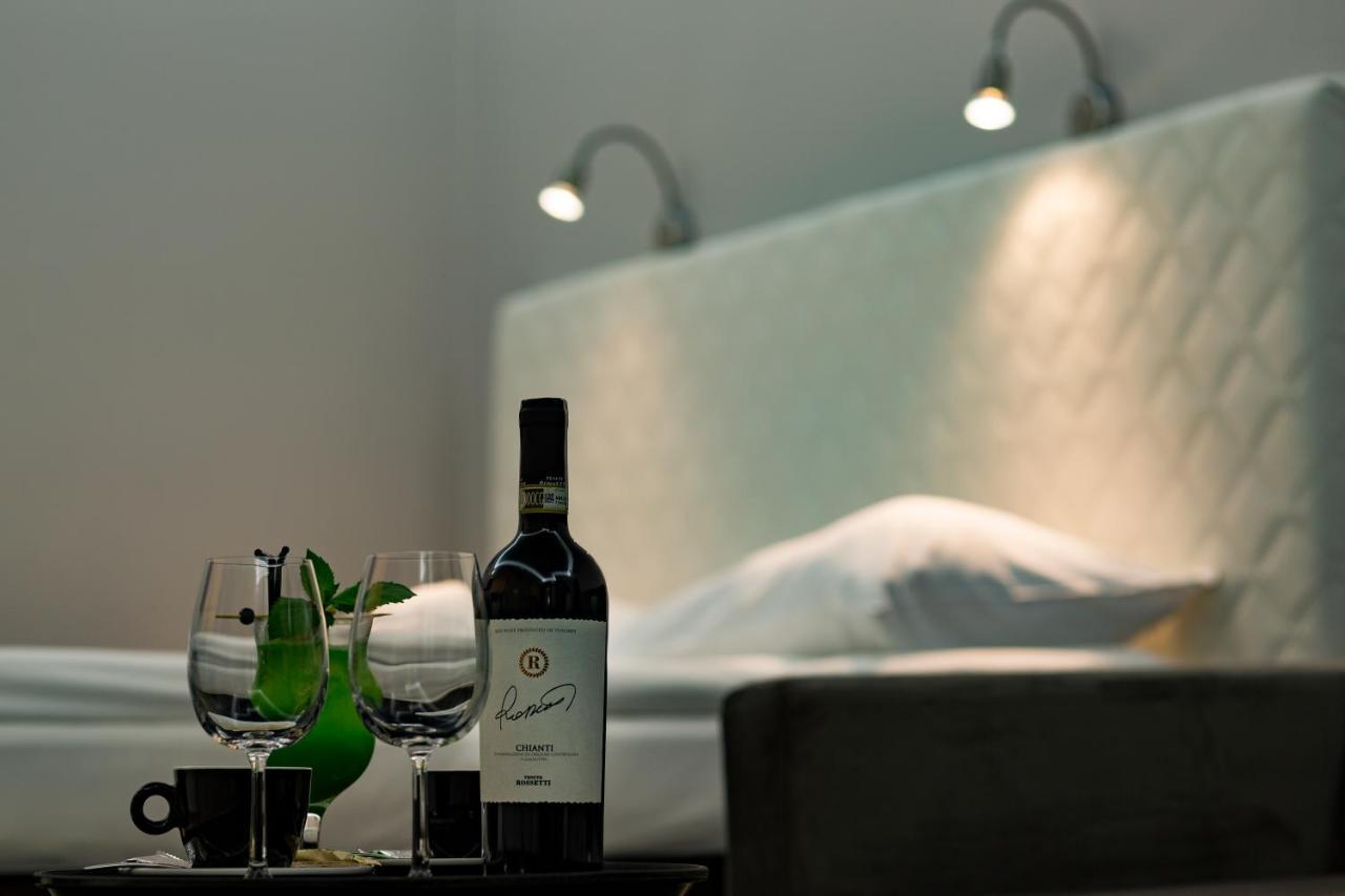 Deluxe Room,1545445429:JPEG